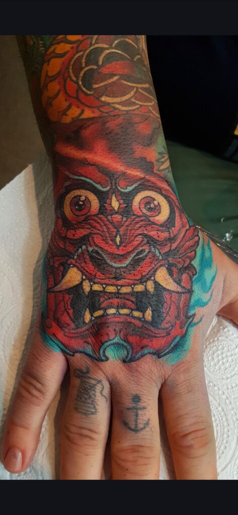 Hannya hand