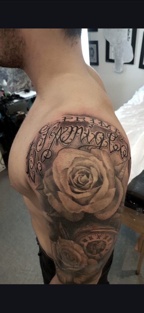 Rose et lettering